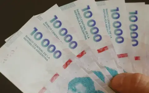 Aumento de la jubilación mínima en noviembre 2026