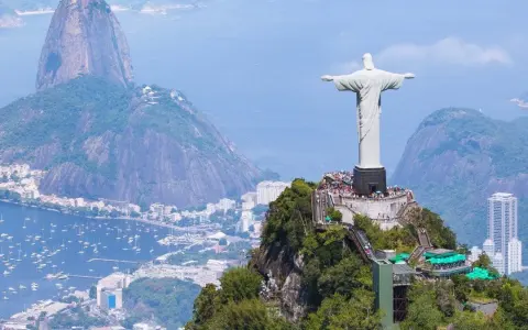 Impacto de la Fuga de Capitales en Brasil y sus Posibles Efectos en Argentina