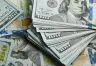 El Dólar Oficial Aumenta $15 y Supera los $1420: Análisis del Mercado Cambiario
