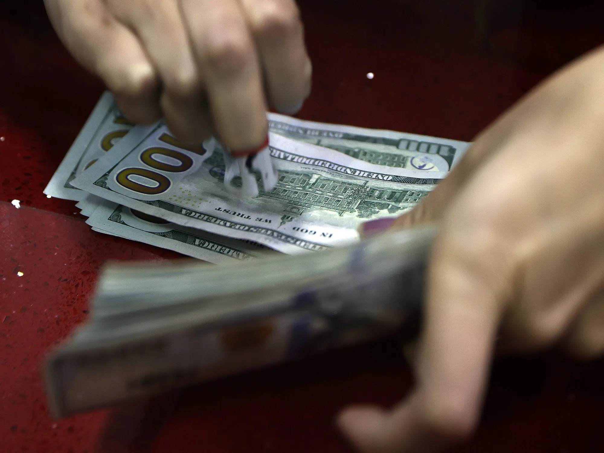 Sanciones del Banco Central a casas de cambio por operaciones irregulares con el dólar