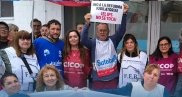 Protesta de Trabajadores Estatales Bonaerenses por Fondos Previsionales